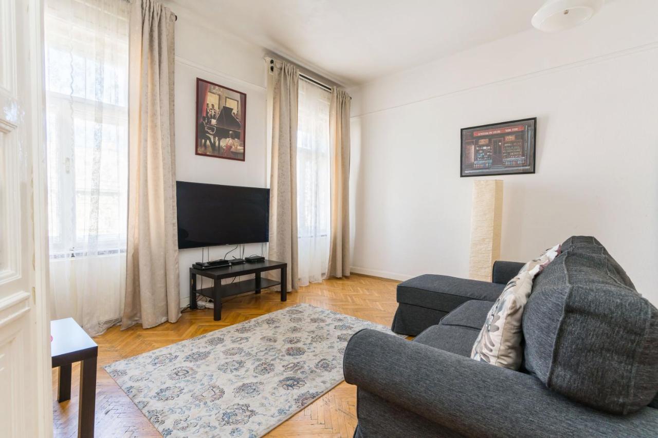 Friendly Apartment Oktogon Budapest Bagian luar foto