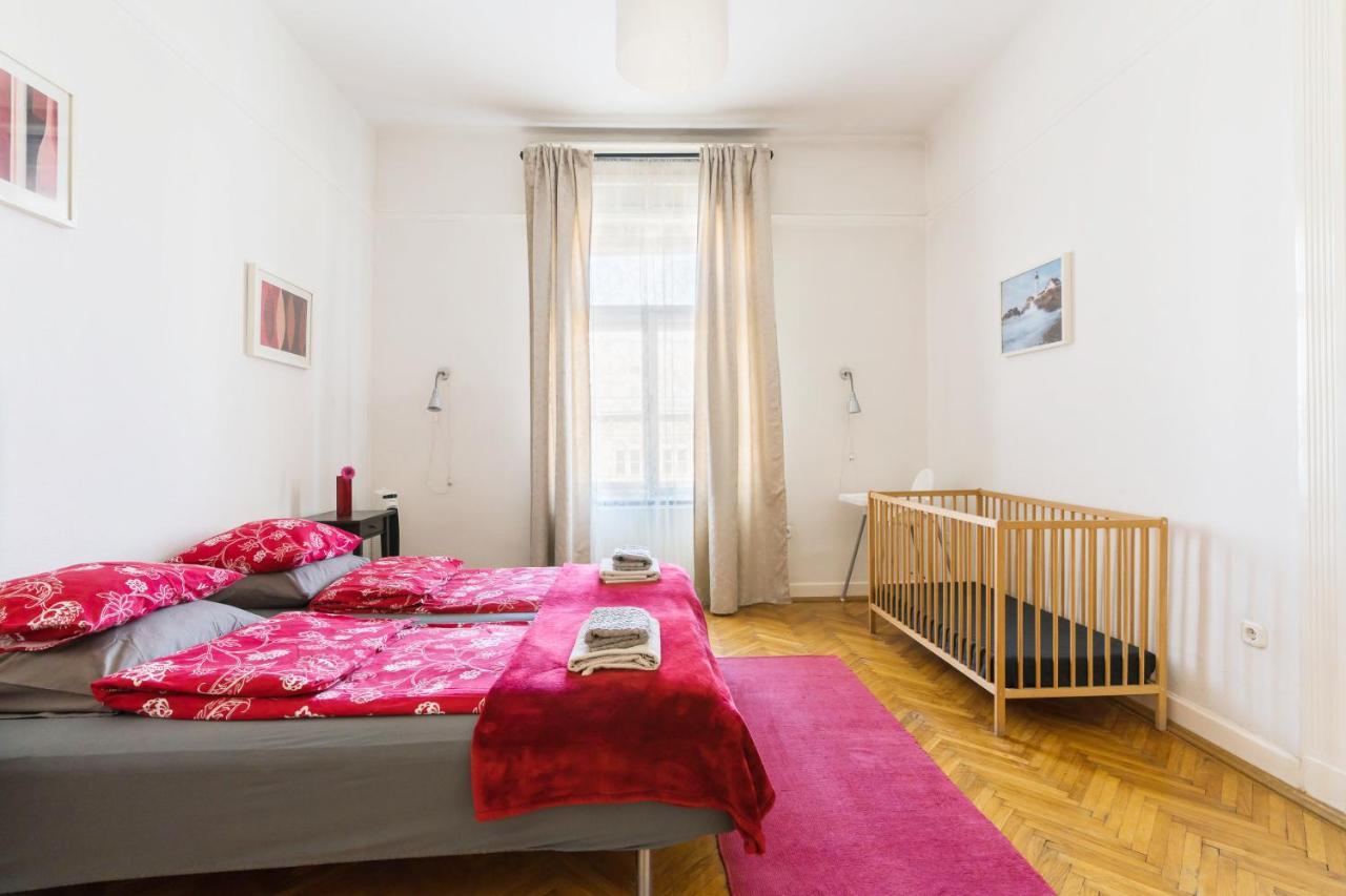 Friendly Apartment Oktogon Budapest Bagian luar foto