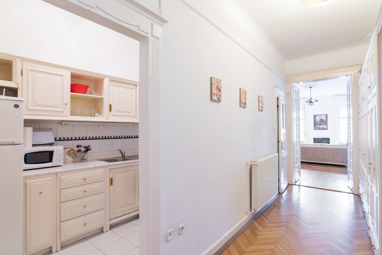 Friendly Apartment Oktogon Budapest Bagian luar foto