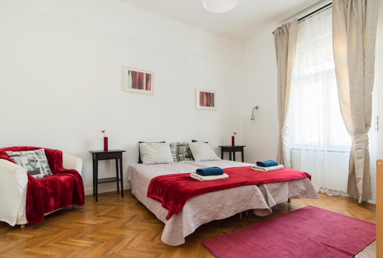 Friendly Apartment Oktogon Budapest Bagian luar foto